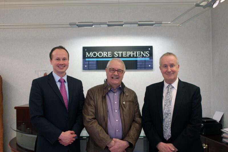 Moore Dixon Sponsors Seasonal Art Exhibition